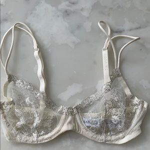 La Perla white /silver lace bra
